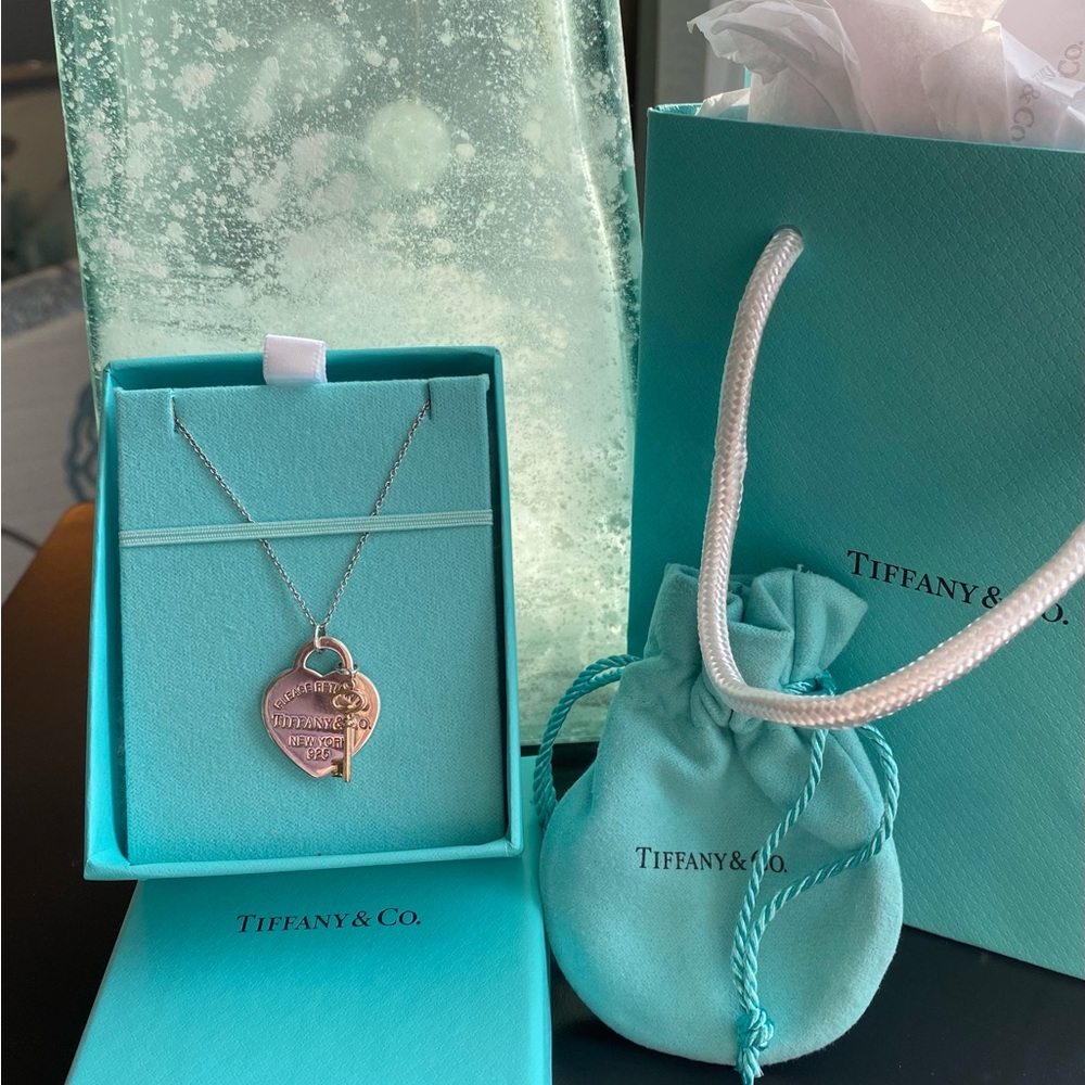 Tiffany & Co. Silver Heart Pendant Necklace